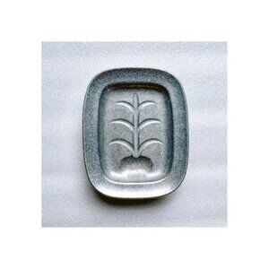 Wilton Armetale -- Well and Tree Design - Pewter Dish